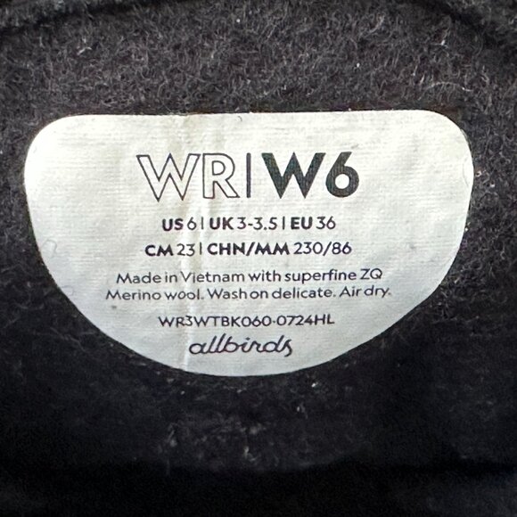 Allbirds women's black Wool Runners in box Size 6 - Picture 7 of 9